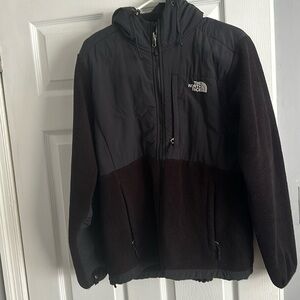 The North Face jacket Black size L